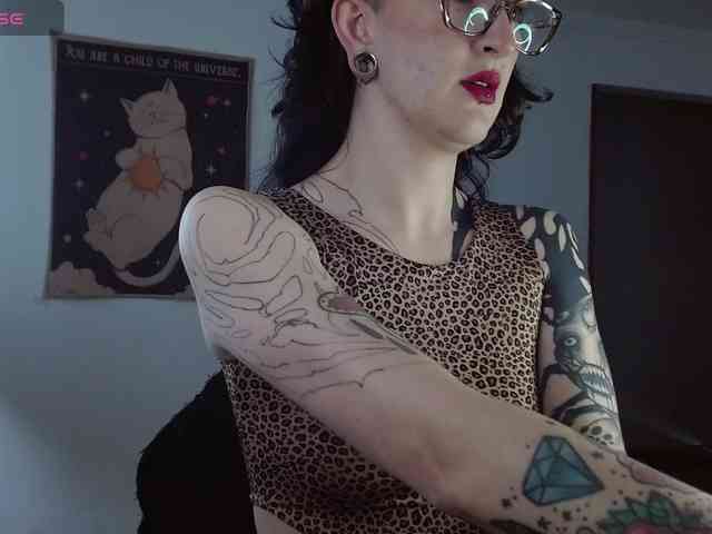Inked-Val webcam