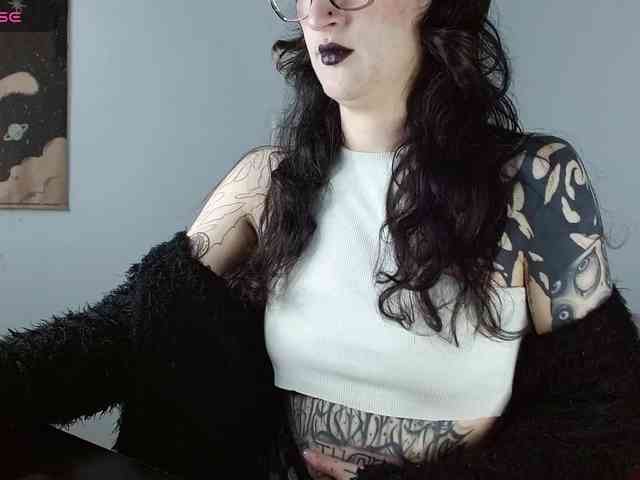 Inked-Val webcam