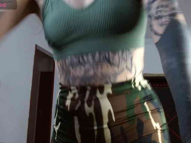 Model: Inked-Val