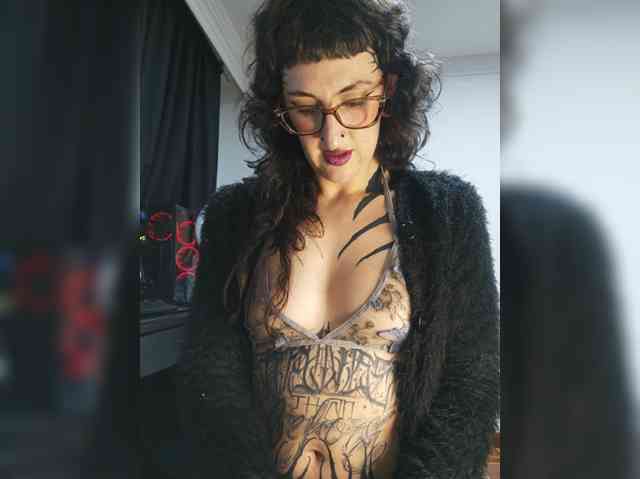 Inked-Val