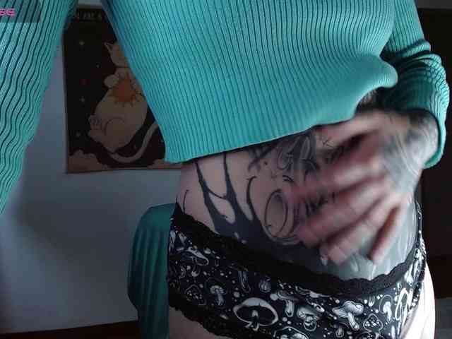 Inked-Val webcam
