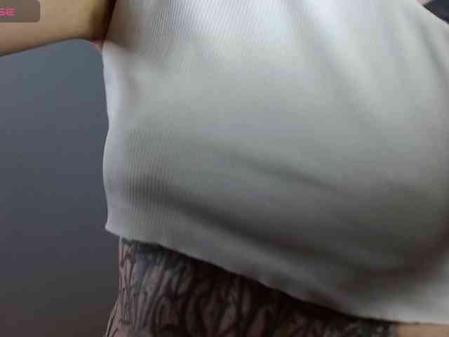 Modella: Inked-Val