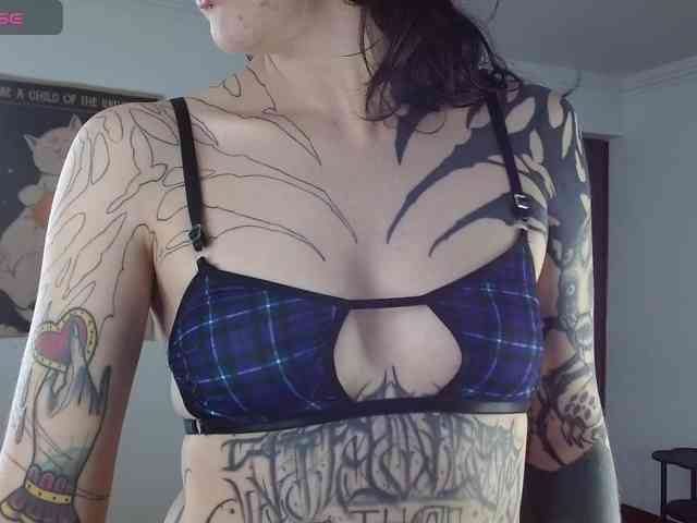 Inked-Val webcam