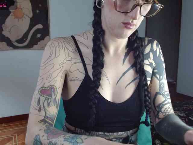 Inked-Val webcam