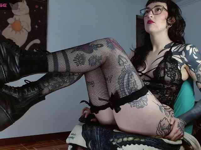 Inked-Val webcam