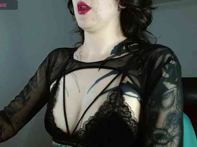 Inked-Val webcam