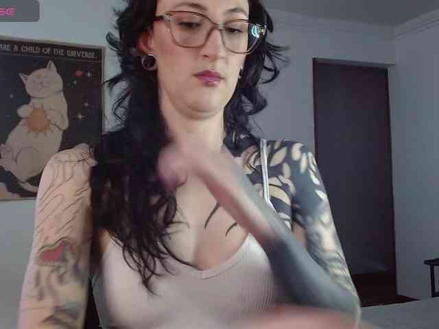 Inked-Val webcam