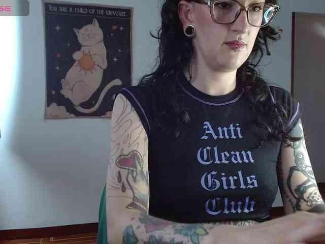 Inked-Val webcam