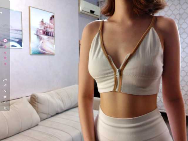 Xonalenei live cam on BongaCams