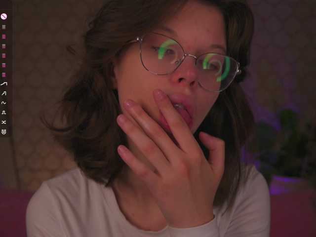 Xonalenei live cam on BongaCams