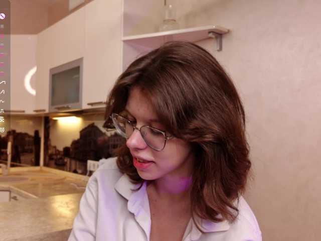 Xonalenei live cam on BongaCams
