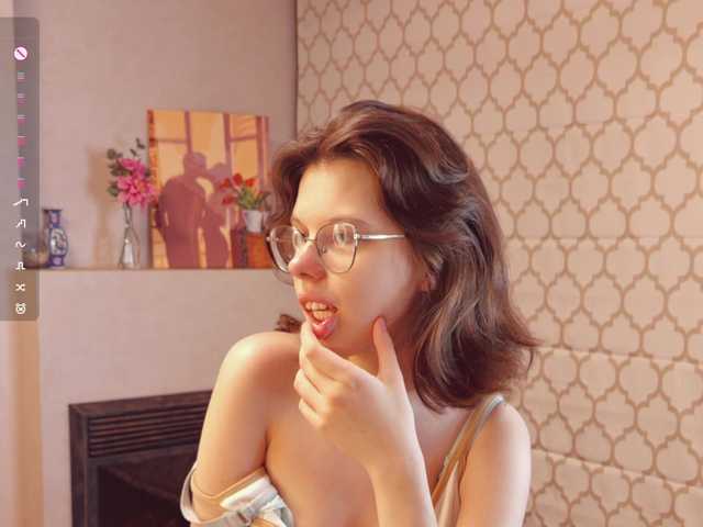 Xonalenei live cam on BongaCams