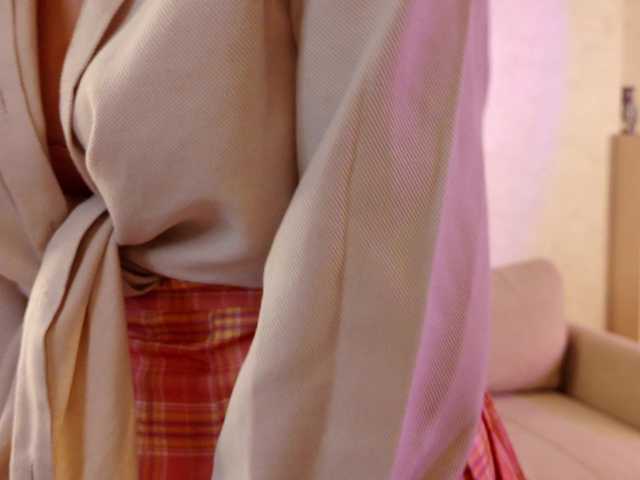 Xonalenei live cam on BongaCams