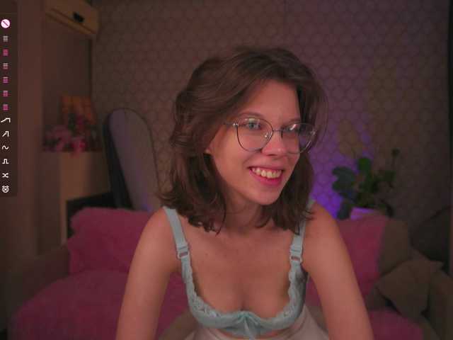 Xonalenei live cam on BongaCams
