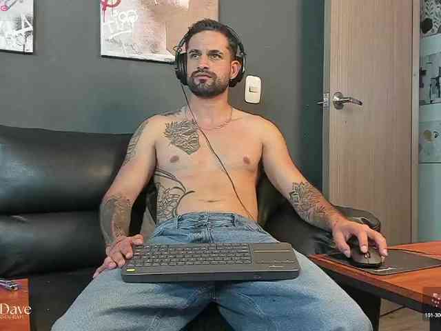 Davevilboy Sex Cam Show