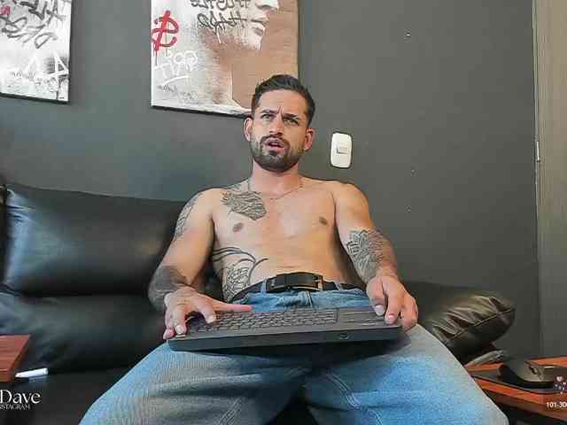 Davevilboy Sex Cam Show