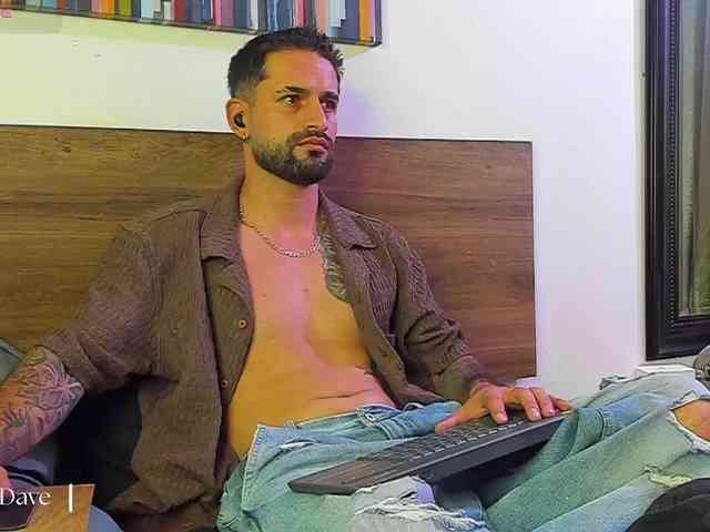 Davevilboy Sex Cam Show