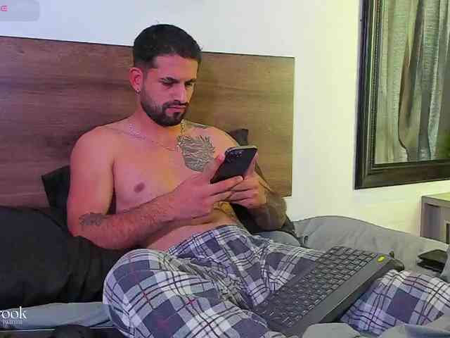 Davevilboy Sex Cam Show