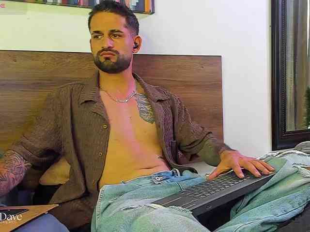 Davevilboy Sex Cam Show