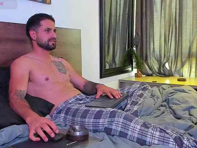 Davevilboy Sex Cam Show