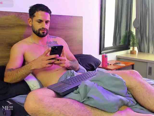 Davevilboy Sex Cam Show