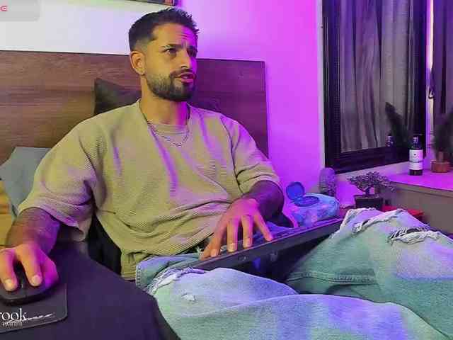 Davevilboy Sex Cam Show