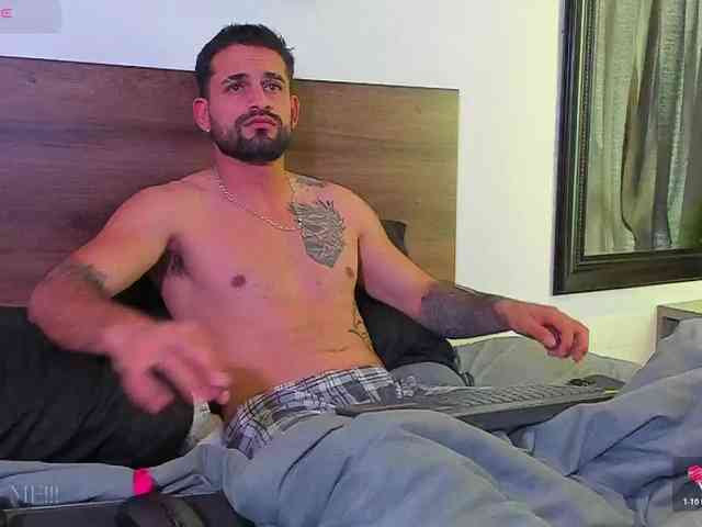 Davevilboy Sex Cam Show
