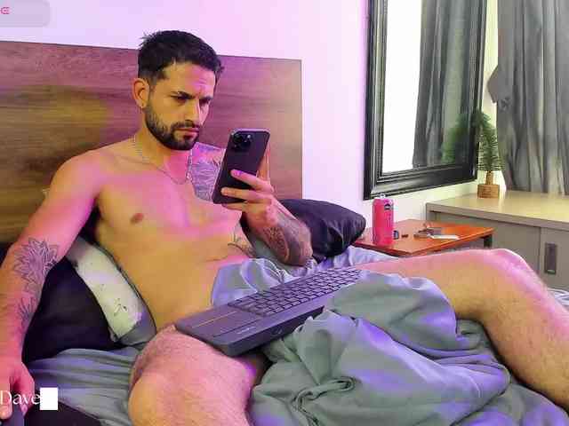 Davevilboy Sex Cam Show