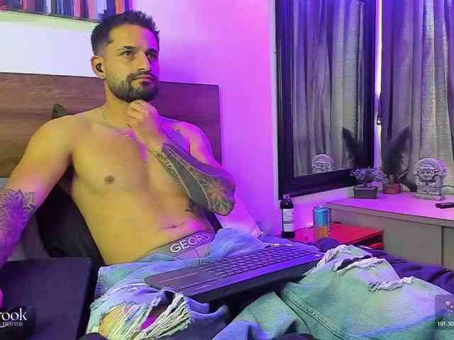 Davevilboy Sex Cam Show