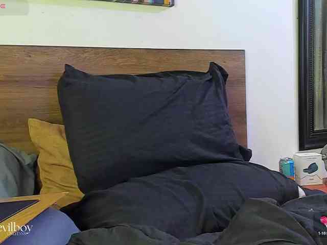 Davevilboy Sex Cam Show