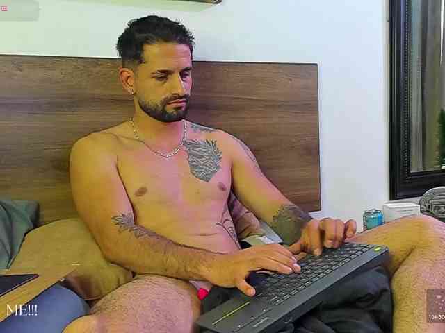 Davevilboy Sex Cam Show