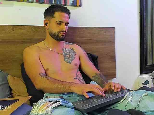 Davevilboy Sex Cam Show