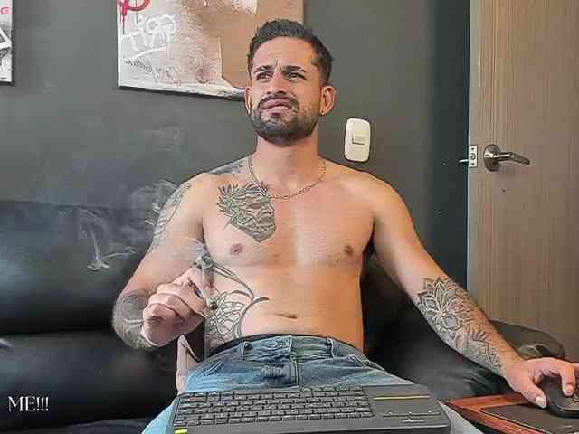 Davevilboy Sex Cam Show