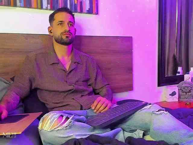 Davevilboy Sex Cam Show