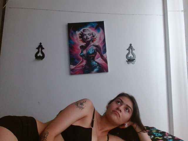 CrystalStarX live cam on BongaCams