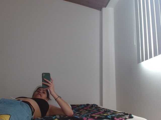 CrystalStarX live cam on BongaCams