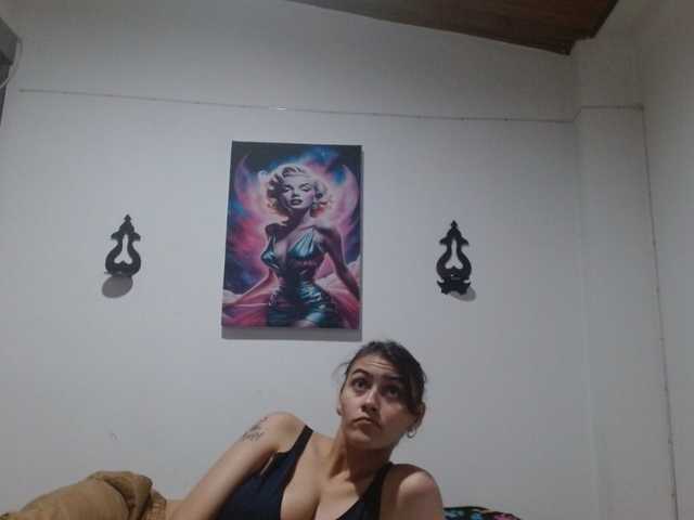 CrystalStarX live cam on BongaCams