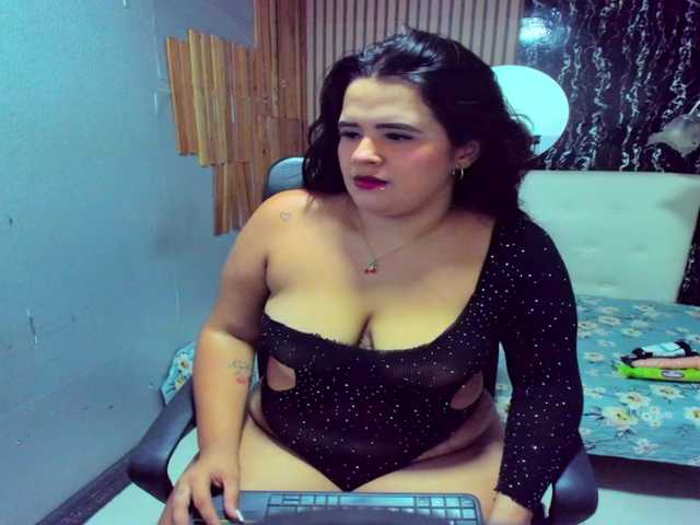 DanniWonder live cam on BongaCams