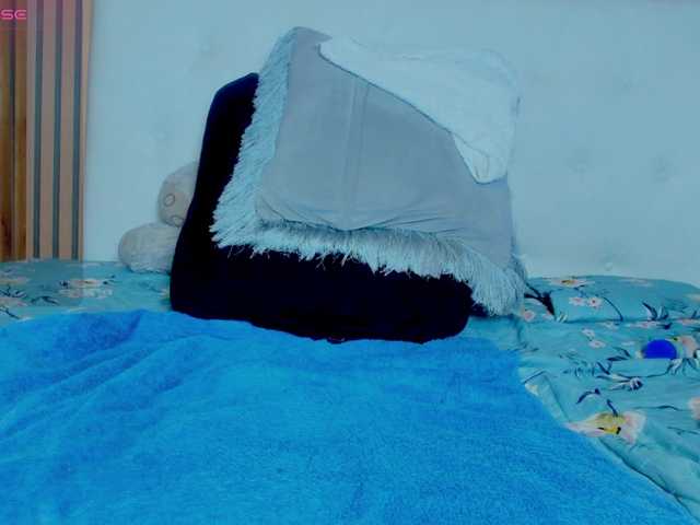 DanniWonder's BongaCams show and profile