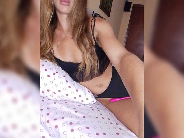 AnyaSweet18