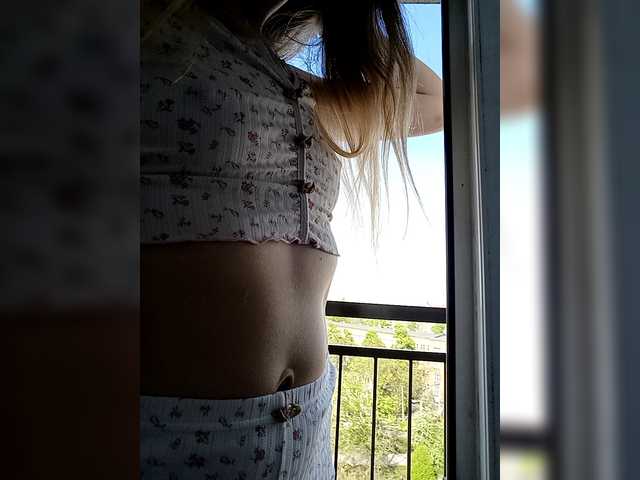 AnyaSweet18