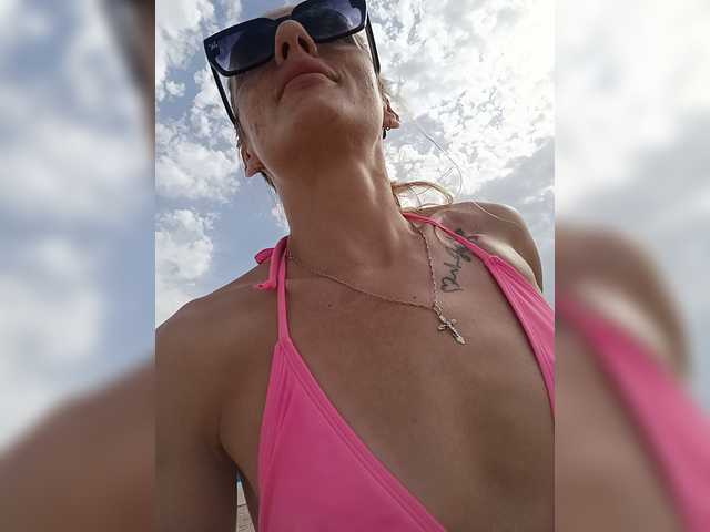 AnyaSweet18