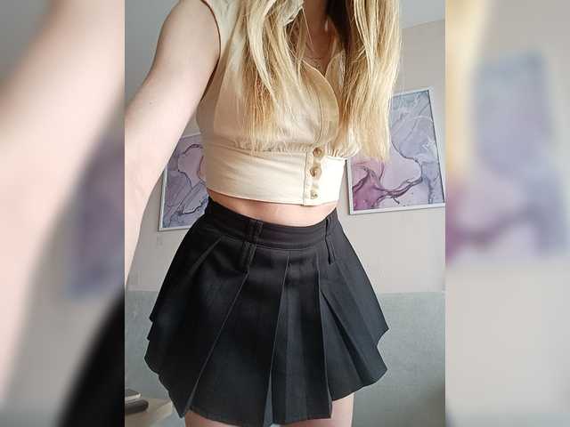 AnyaSweet18