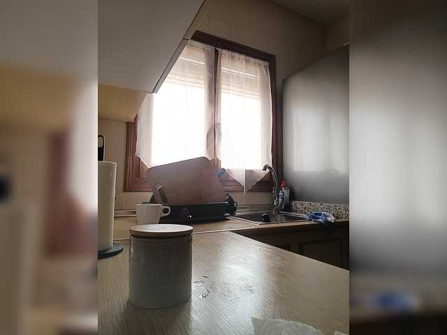 AnyaSweet18 live cam on BongaCams