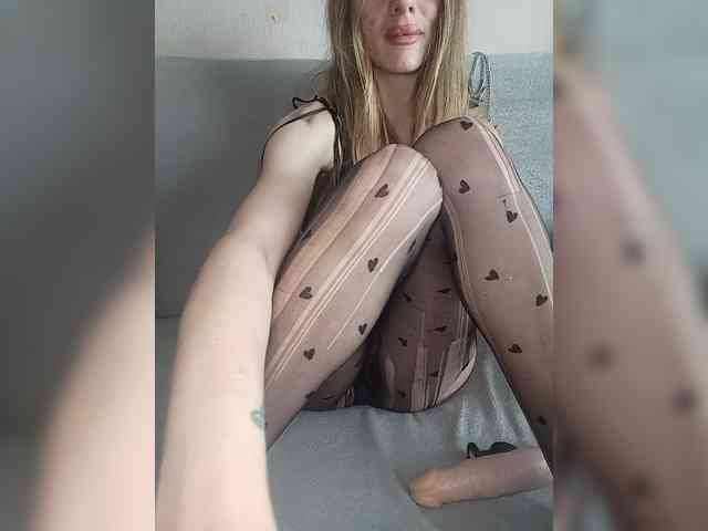 AnyaSweet webcam