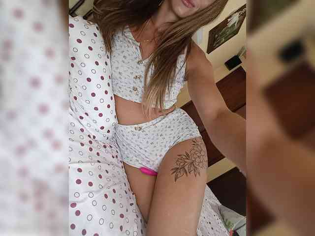 AnyaSweet webcam