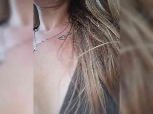AnyaSweet webcam