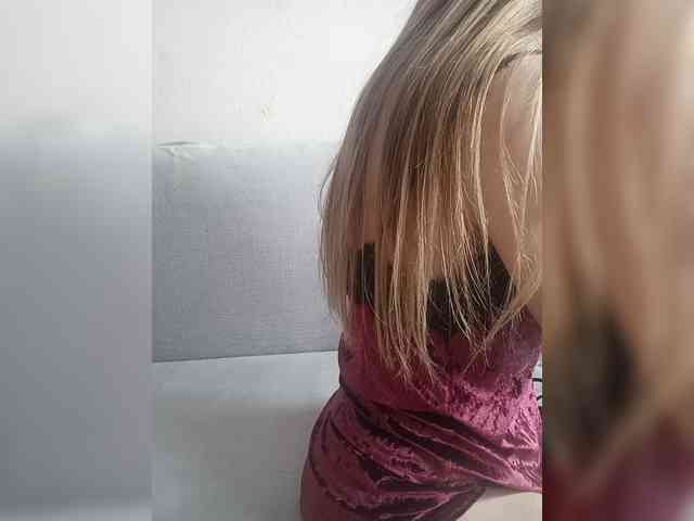 AnyaSweet webcam
