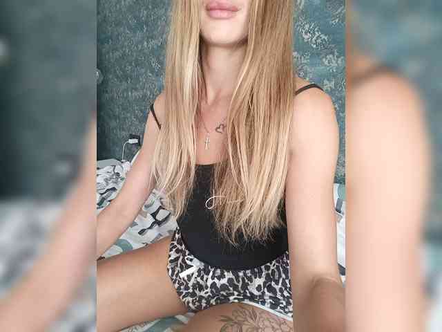 AnyaSweet webcam