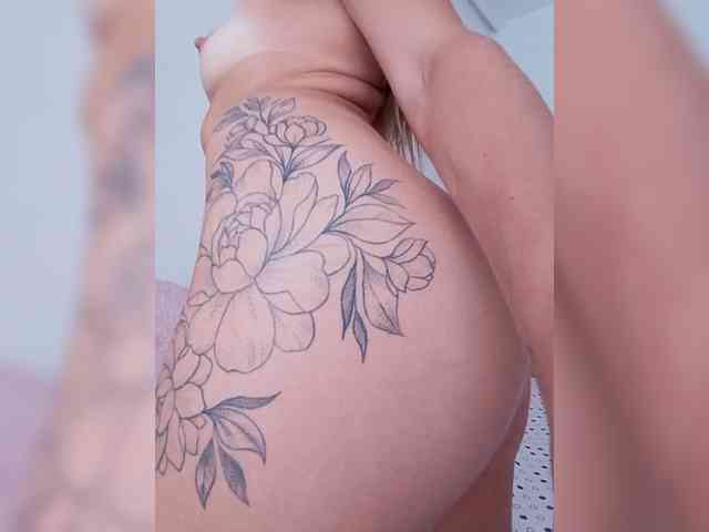 AnyaSweet18